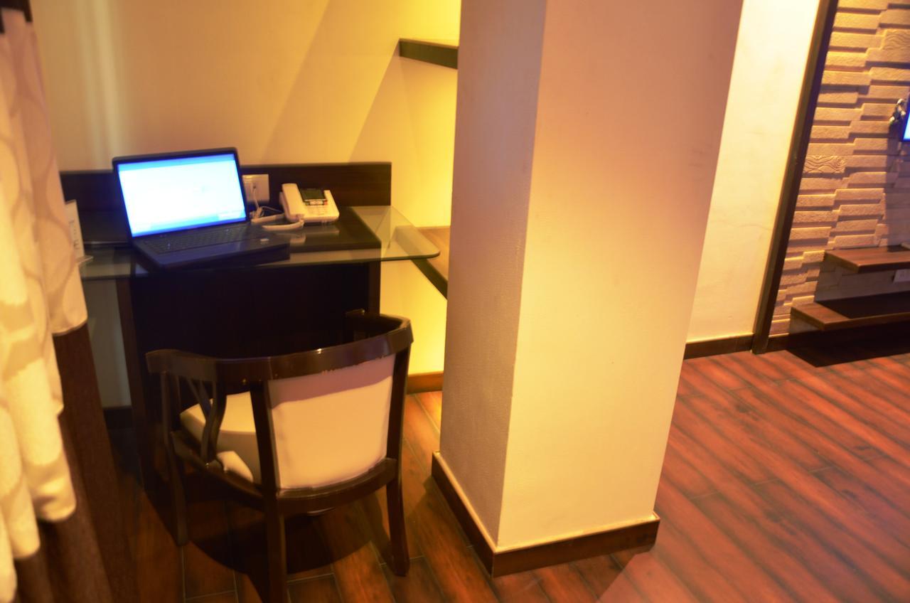 Hotel Fortune Blue Sikar Buitenkant foto