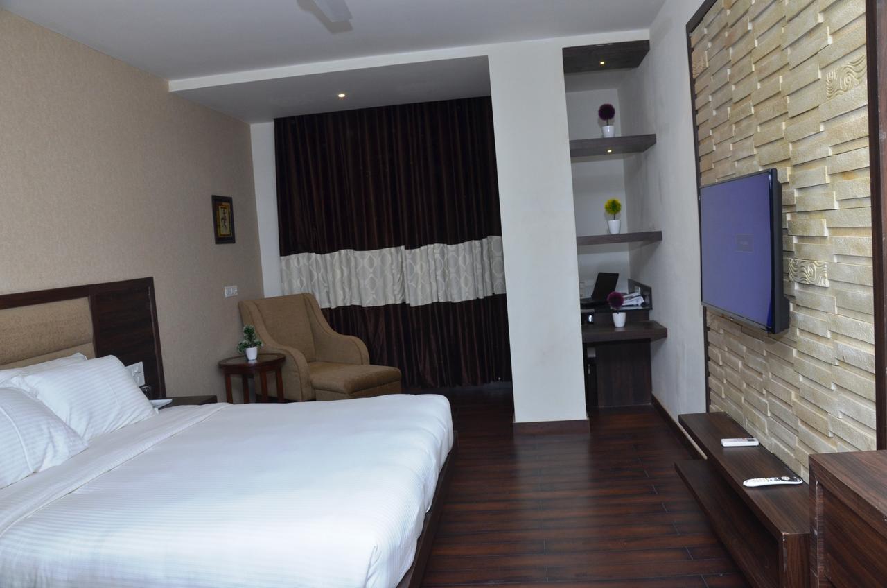Hotel Fortune Blue Sikar Buitenkant foto