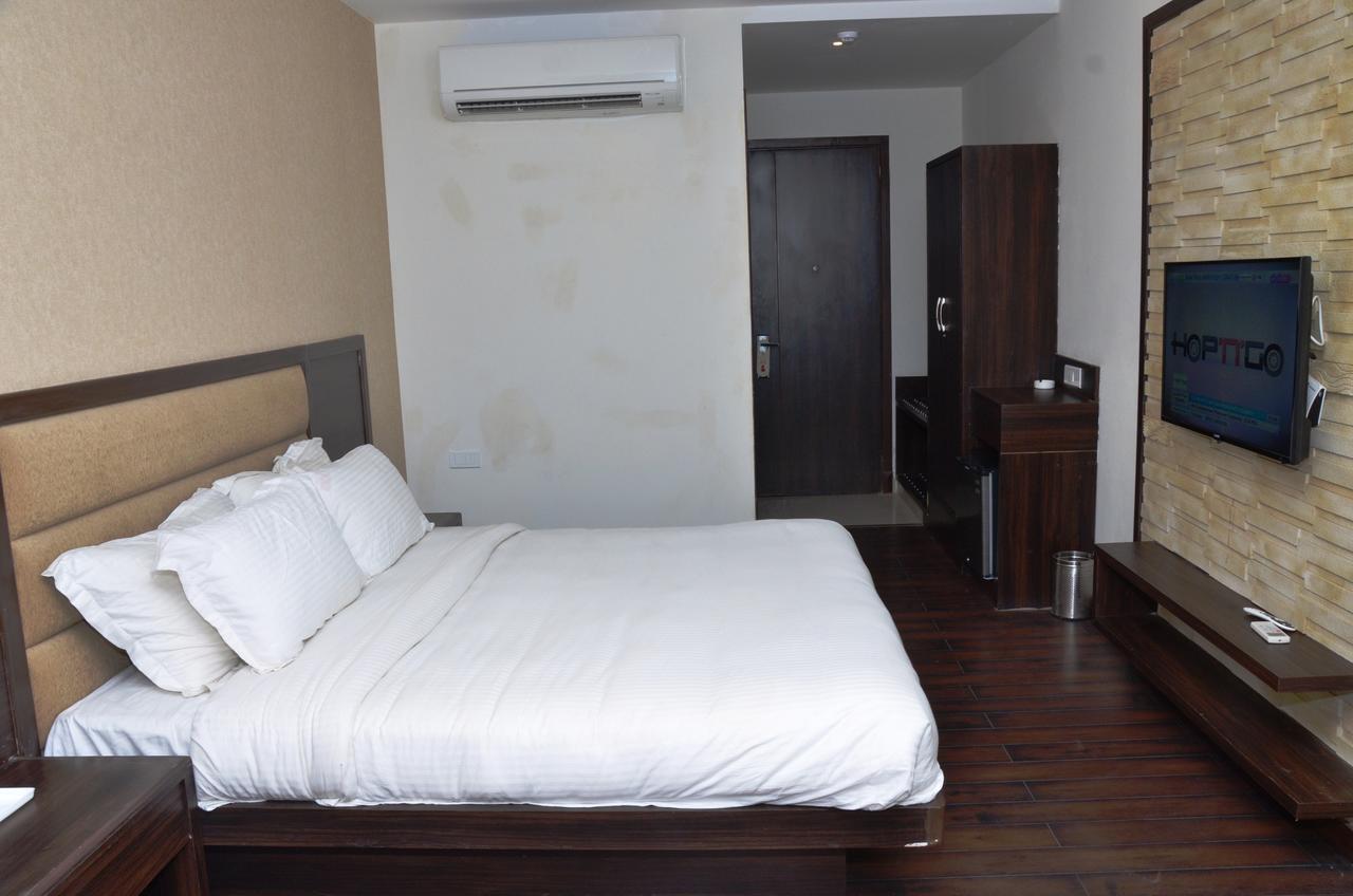 Hotel Fortune Blue Sikar Buitenkant foto